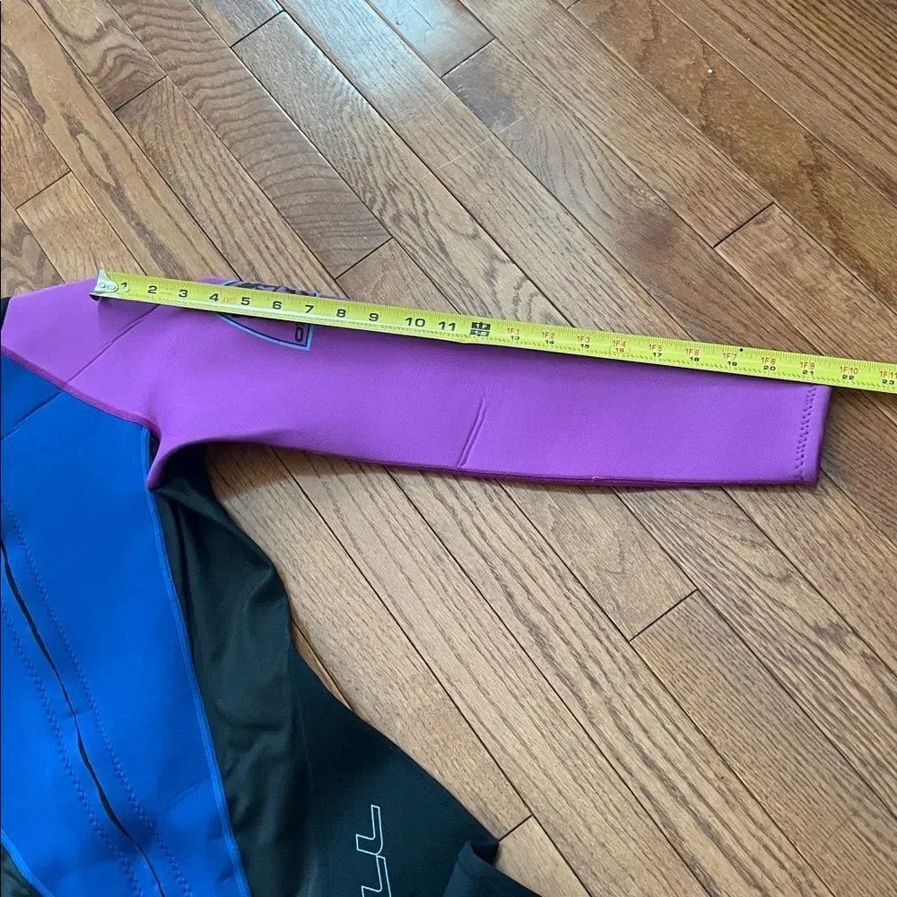 O’Neill Black, Blue, and Purple Diving Suit Girl’s Sz 8